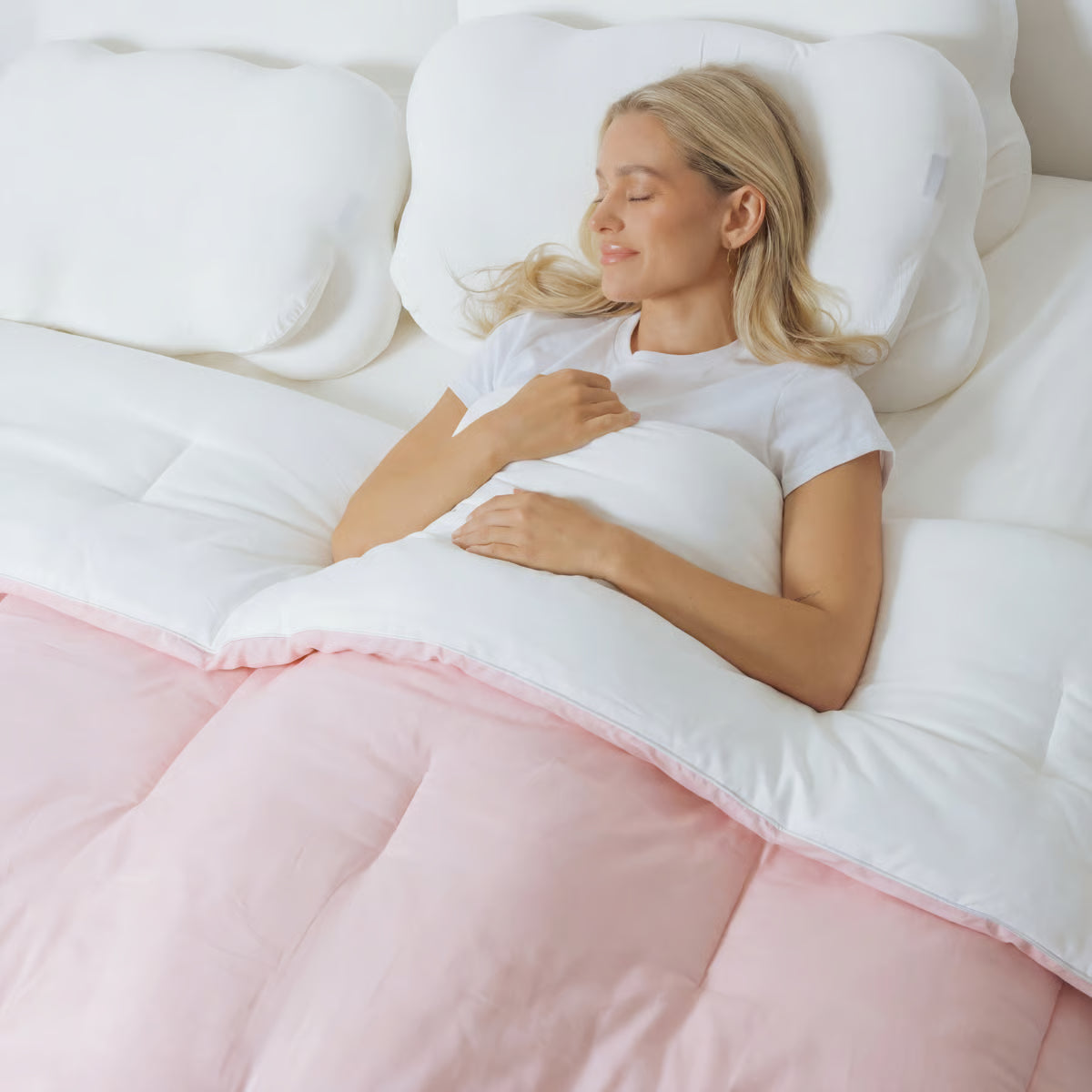 COMBO MARSHMELLOW PREMIUN: PLUMÓN + 2 COJINES + 2 FUNDAS 🛏️☁️
